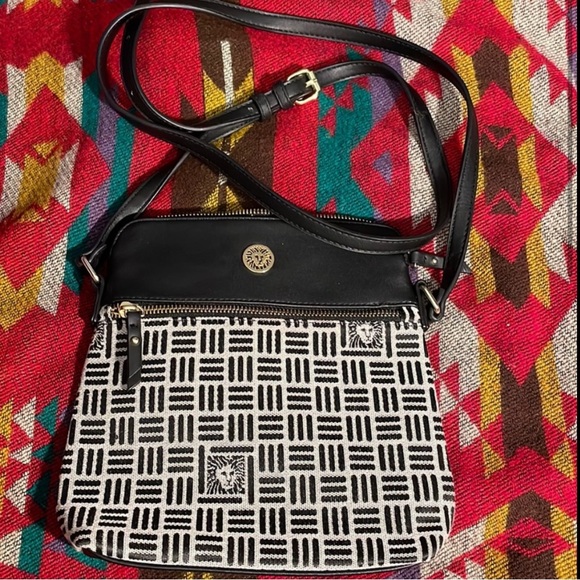 Anne Klein Handbags - Ann Klein adjustable crossbody bag